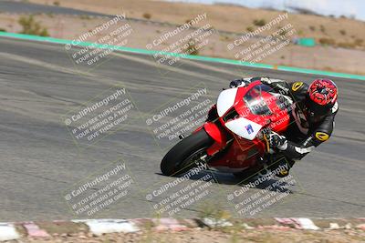 media/Oct-15-2022-TrackXperience (Sat) [[8f70b8b0be]]/Group 2/session 4 turn 1/